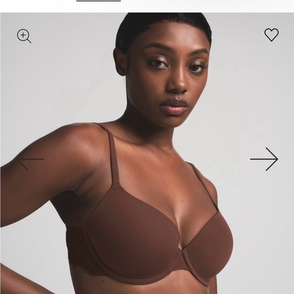 Cocoa Brown T-Shirt Bra from Skims with Underwire and Adjustable Straps, Lace - Picture 2 of 4